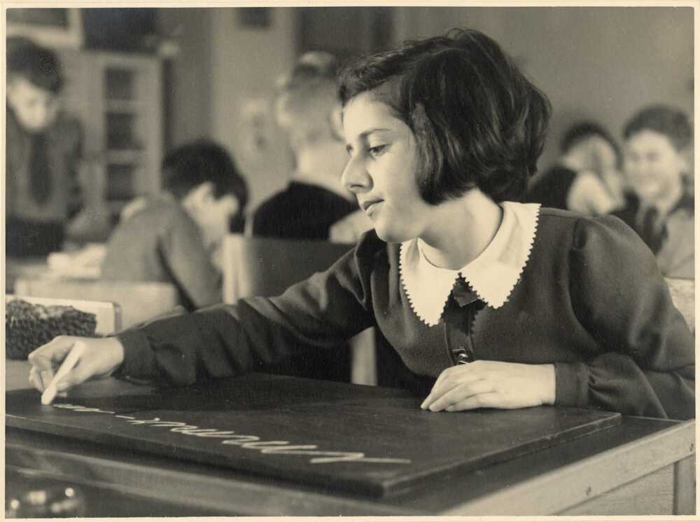 Vervaardiger: John (Lion) Blits, Collectie Zesde Montessorischool, Amsterdam